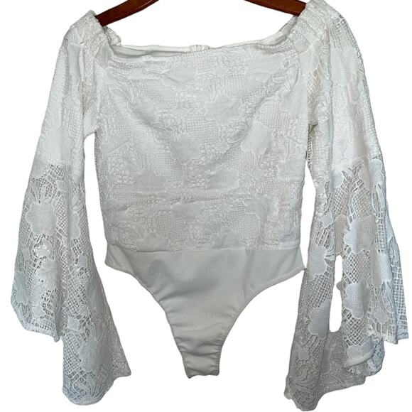 Airlie Santorini White Angelic Lace Bodysuit Extra wide Bell sleeves size Medium - Picture 2 of 9